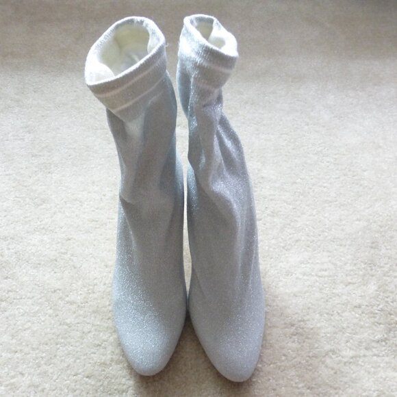 ALDO shimmery silver & white pull on sock mid-ankle boots with "Love" print - Picture 2 of 9